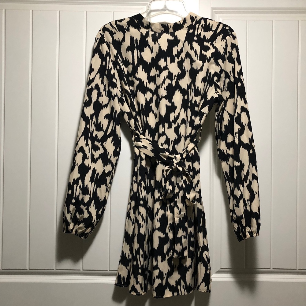 Long Sleeve Abstract Dress by Shein